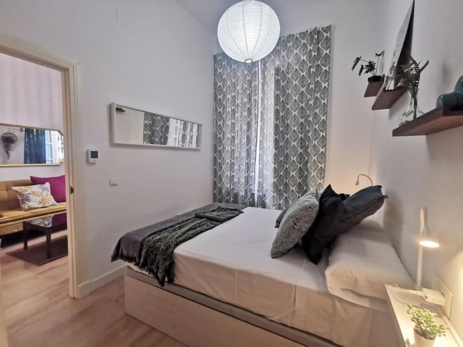 Apartamento A 2 Minutos De Plaza La Merced, Málaga Eksteriør bilde