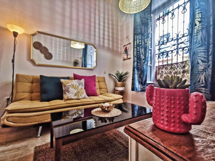 Apartamento A 2 Minutos De Plaza La Merced, Málaga Eksteriør bilde